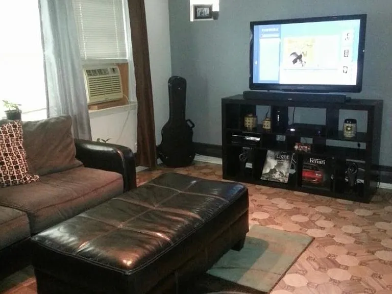 2544 N Laramie Ave #1 — Photo 2