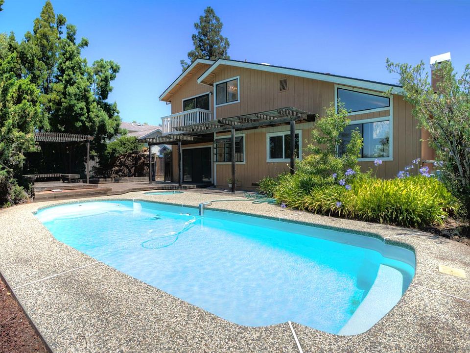 2nd image of 3063 Marston Way