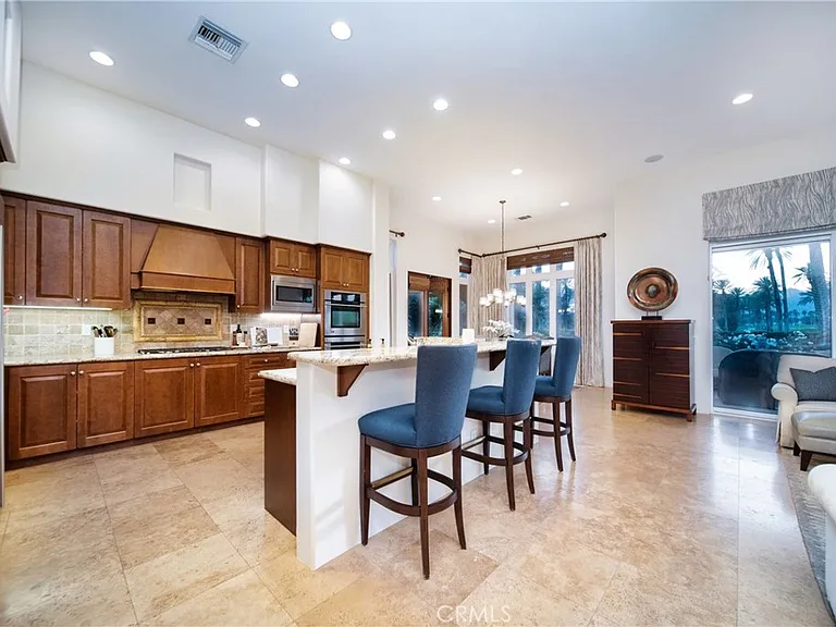56705 Village Dr — Photo 9