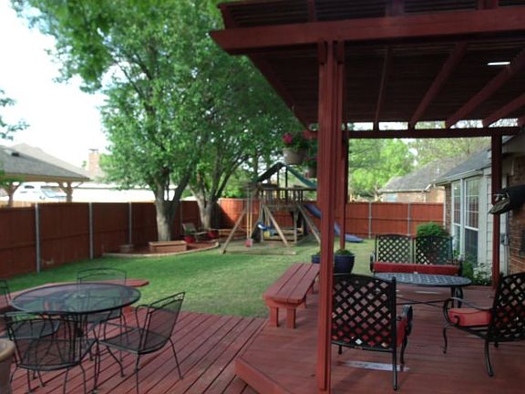 3rd image of 6000 Pin Oak Dr