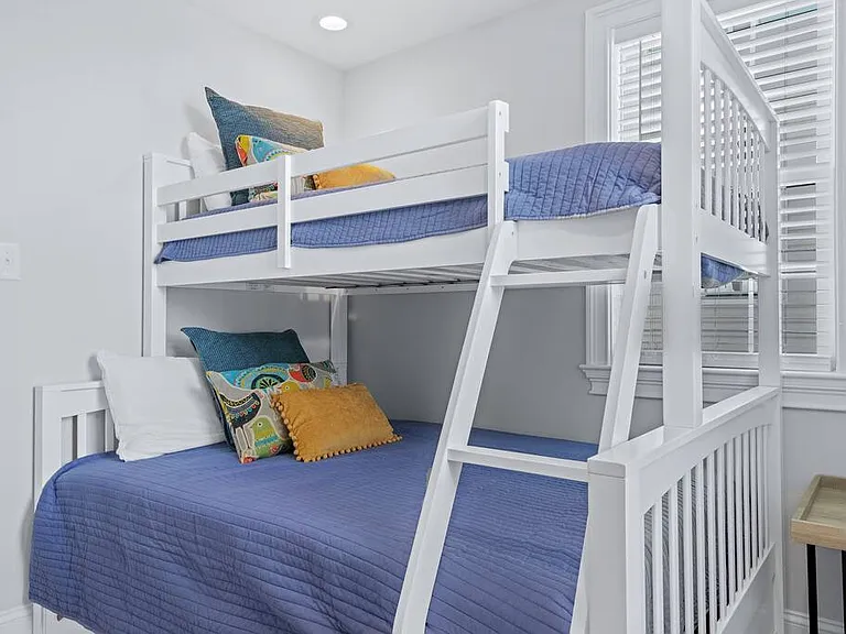 54 Wesley Rd #A — Photo 6