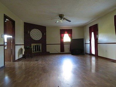 2nd image of 137 Woodside Dr