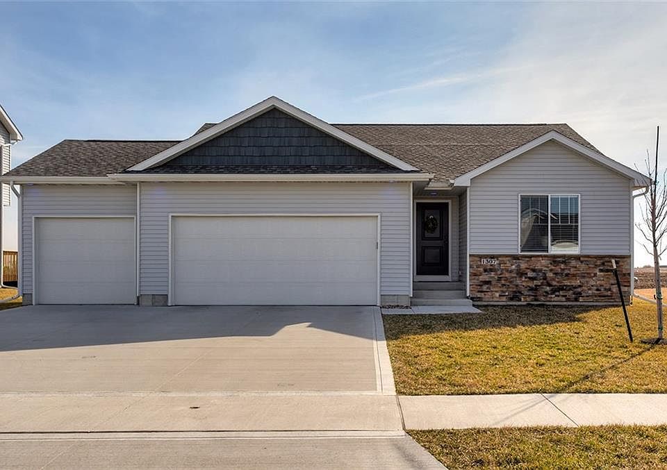 1st image of 1307 NW Abbie Dr