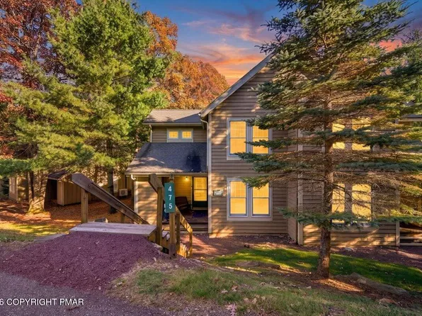 475 Spruce Dr, Tannersville, PA 18372