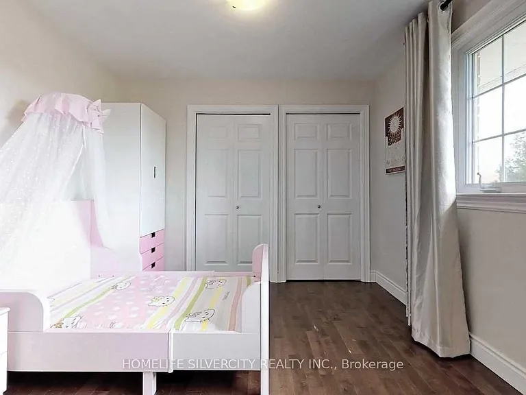 256 Weighton Dr — Photo 14