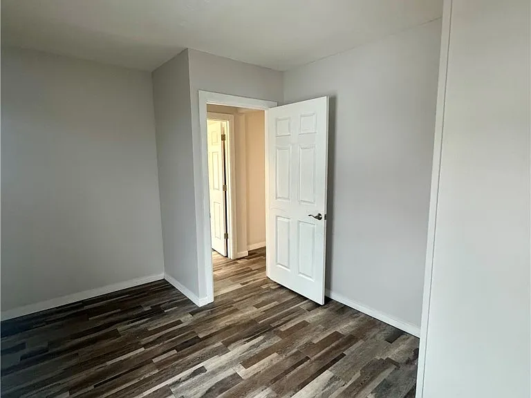 59 Clark Ave — Photo 13