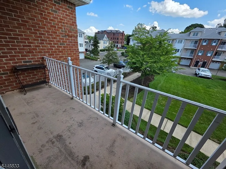 105 Roseland Ave #1104 — Photo 19