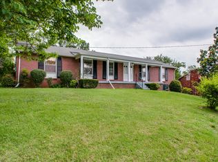 6316 Saint Henry Dr, Nashville, TN 37205
