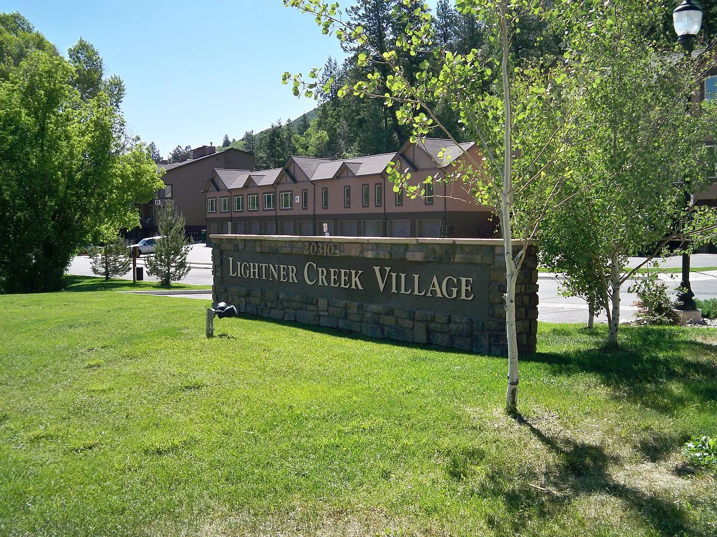 41 — Photo 2
