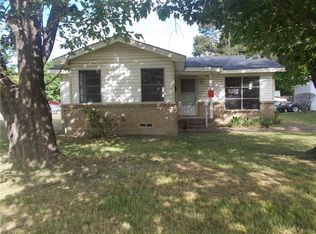 401 Simonds Rd, Seagoville, TX 75159