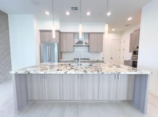 1 Easy St #7, Carefree, AZ 85377