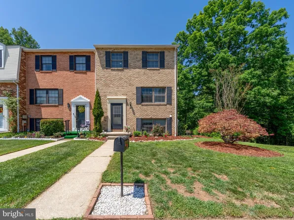 26 Golden Hill Ct, Baltimore, MD 21228