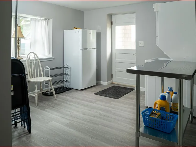 23 Herbert Dr — Photo 10