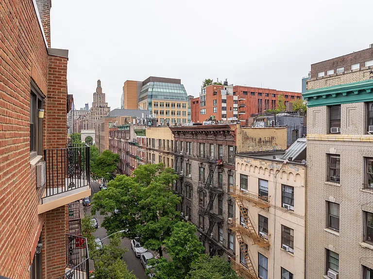 211 Thompson St #PHG — Photo 9