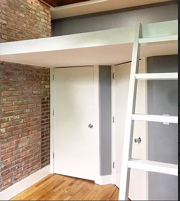 Rented by Brooklyn Group | media 22