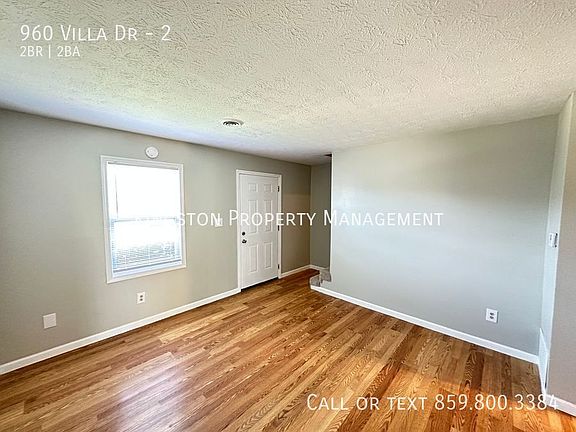 5th image of 960 Villa Dr #2