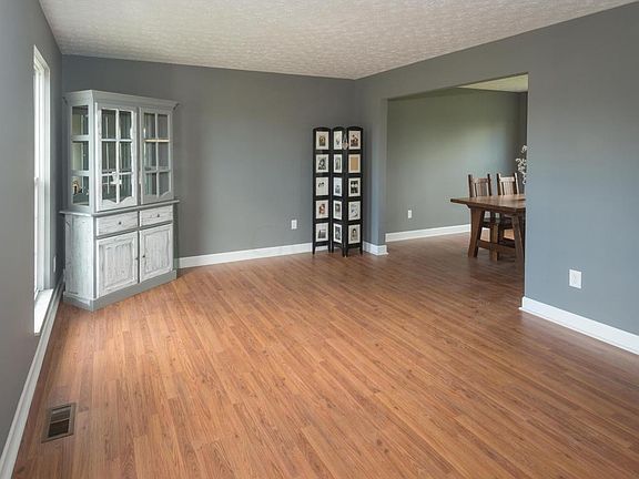 5th image of 1062 Keny Blvd