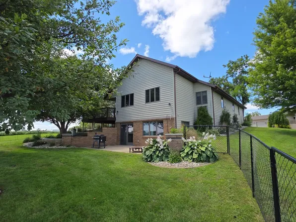 495 6th St SE, Primghar, IA 51245