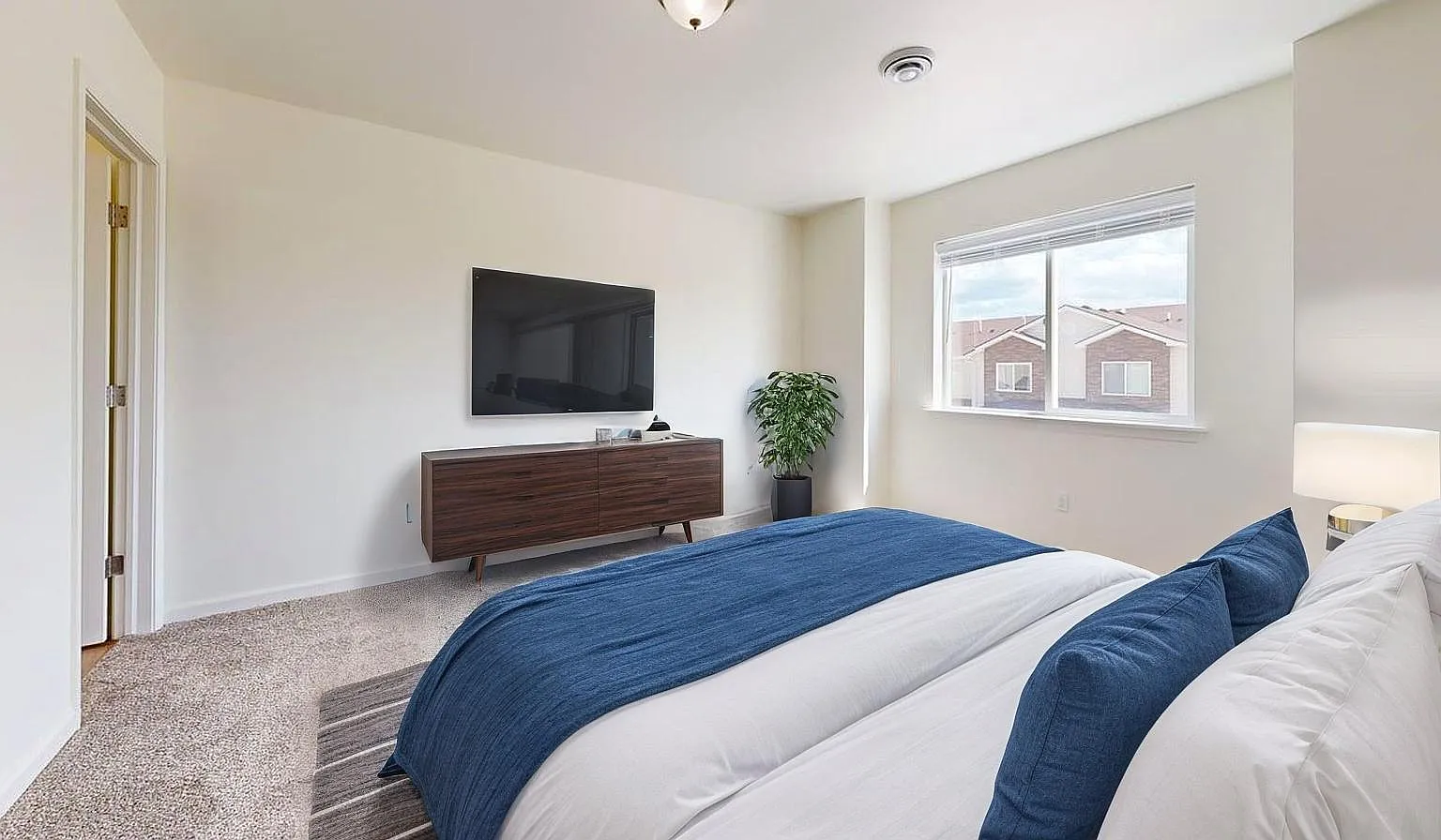 Stanley Point Townhomes — Photo 4