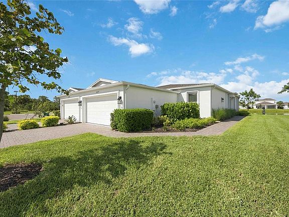 4th image of 16075 IVY RIDGE COURT