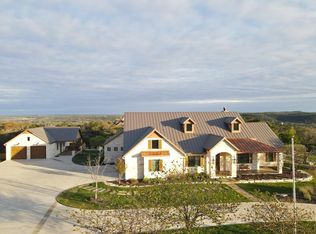 357 Cypress Estates Pkwy, Ingram, TX 78025