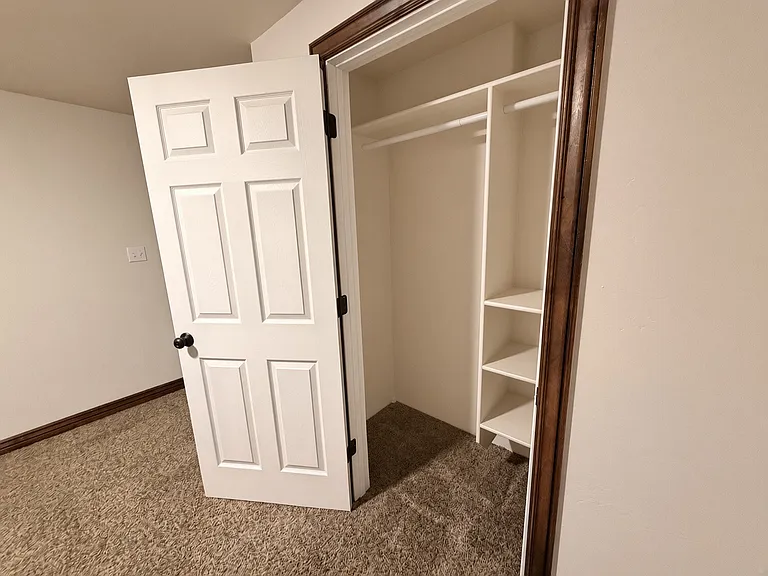 1651 S 3450 E — Photo 21