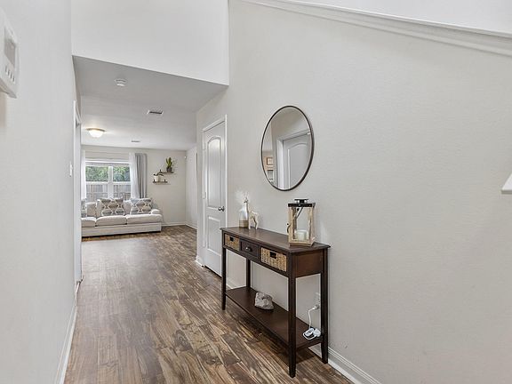 2nd image of 10035 Meadow Mill Forest Ln