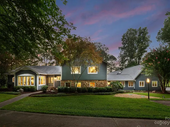 766 Eagle Rd, Waxhaw, NC 28173