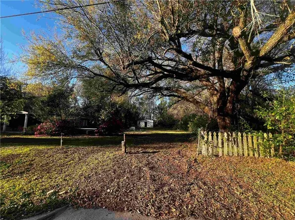 1604 Robert E Lee St #Lee, Mobile, AL 36605