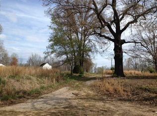 5182 Beauty Hill Rd, Adamsville, TN 38310