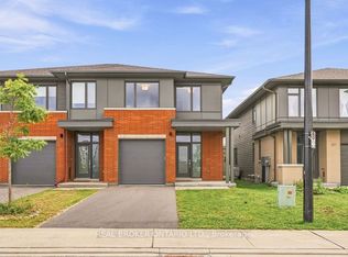 78 Michael Stoqua St, Ottawa, ON K1K5A2