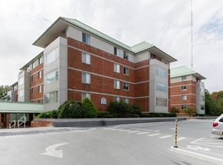 Village Falls, Newton, MA 02464