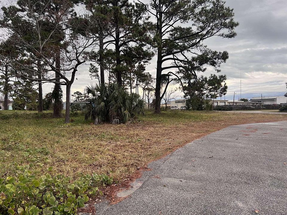 1st image of Lot 4 Alder St.