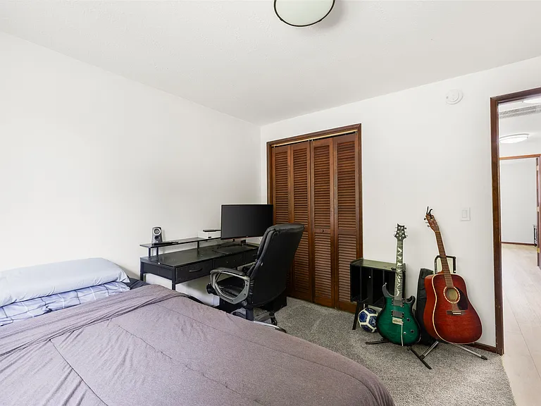 565 Barton Ave #565 — Photo 19