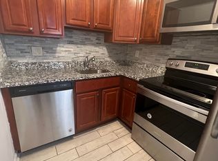 123 Stevens Ave #17A, Monroe Township, NJ 08831