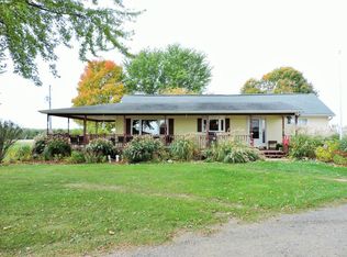 7793 Maple Grove Rd, Berrien Center, MI 49102