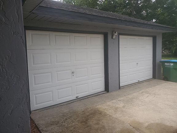 3rd image of 519 Giralda Ave