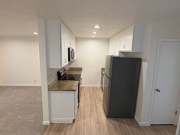 Kitchen / Kitchen Nook