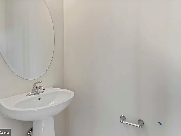 5907 Garden Walk Dr — Photo 16