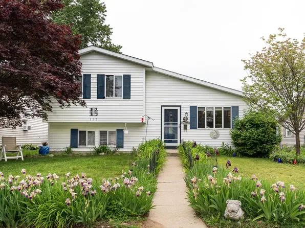 117 N Oakland Ave, Mishawaka, IN 46544