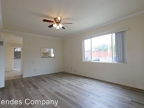 3rd image of 3128-34 Ingelow St #3130