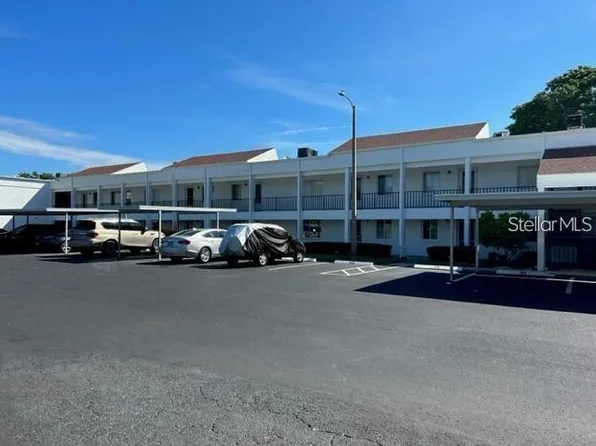 2060 Marilyn St APT 124, Clearwater, FL 33765