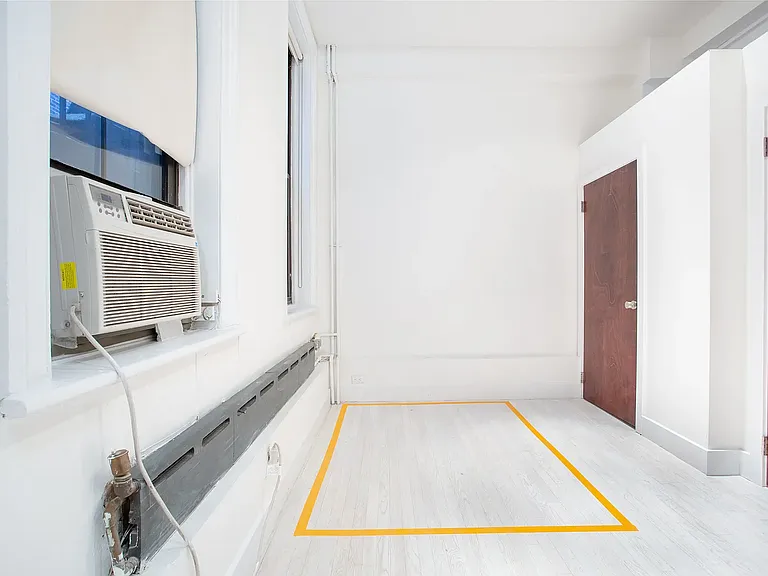 93 Grand St #3 — Photo 12