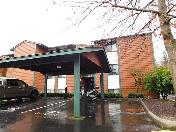 2nd image of 7312 N Skyview Ln APT J203