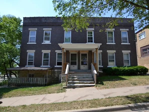 3 bed, 1.0 bath, 1050 sqft, $1,295, 256-258 Western Ave APT 2W, Joliet, IL 60435