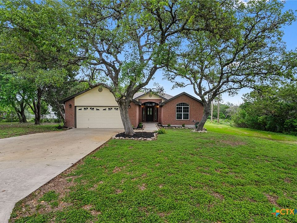 1st image of 126 Hunter Ridge Rd