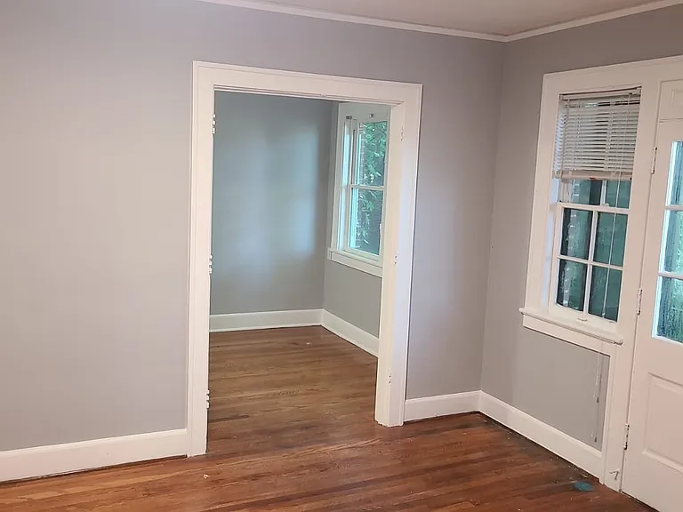 605 South Lexington Avenue — Photo 2