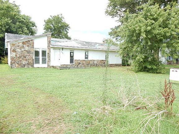 2nd image of 216 Randall Road Ext