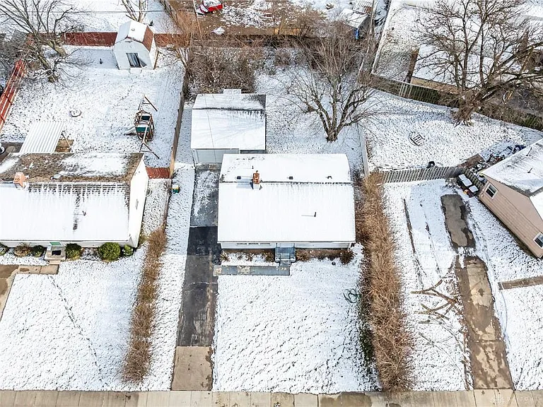 2974 Woodman Dr — Photo 22