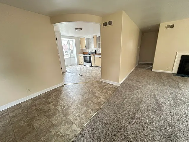 849 Wilson St — Photo 5